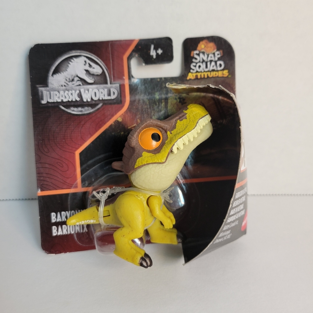 JurassicWorld Snap Squad Attitudes [baryonx] 2" inch Chomp Figure, yellow